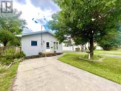 554 Elm Avenue Fort Frances Ontario, P9A 3J4