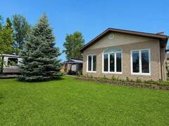 109 Clarke AVE Greenstone Ontario, P0T 1M0