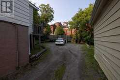 334 PEARL ST | Thunder Bay Ontario | Slide Image Four