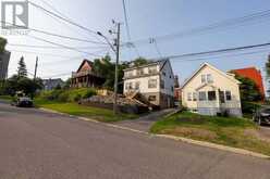 334 PEARL ST | Thunder Bay Ontario | Slide Image Six