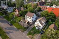 334 PEARL STREET | Thunder Bay Ontario | Slide Image Ten