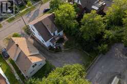 334 PEARL STREET | Thunder Bay Ontario | Slide Image Eight