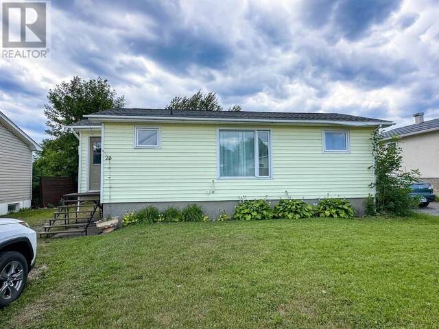 25 Sixth ST Kenora Ontario, P0V 1C0 - Property For Sale