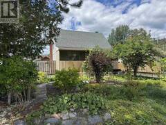 20 Heron DR Manitouwadge Ontario, P0T 2C0