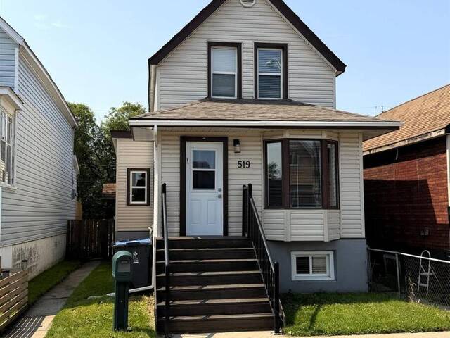 519 McTavish ST Thunder Bay Ontario, P7C 3C4 - Property For Sale