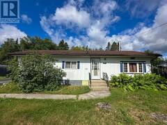 27 Aspen ST Ear Falls Ontario, P0V 1T0