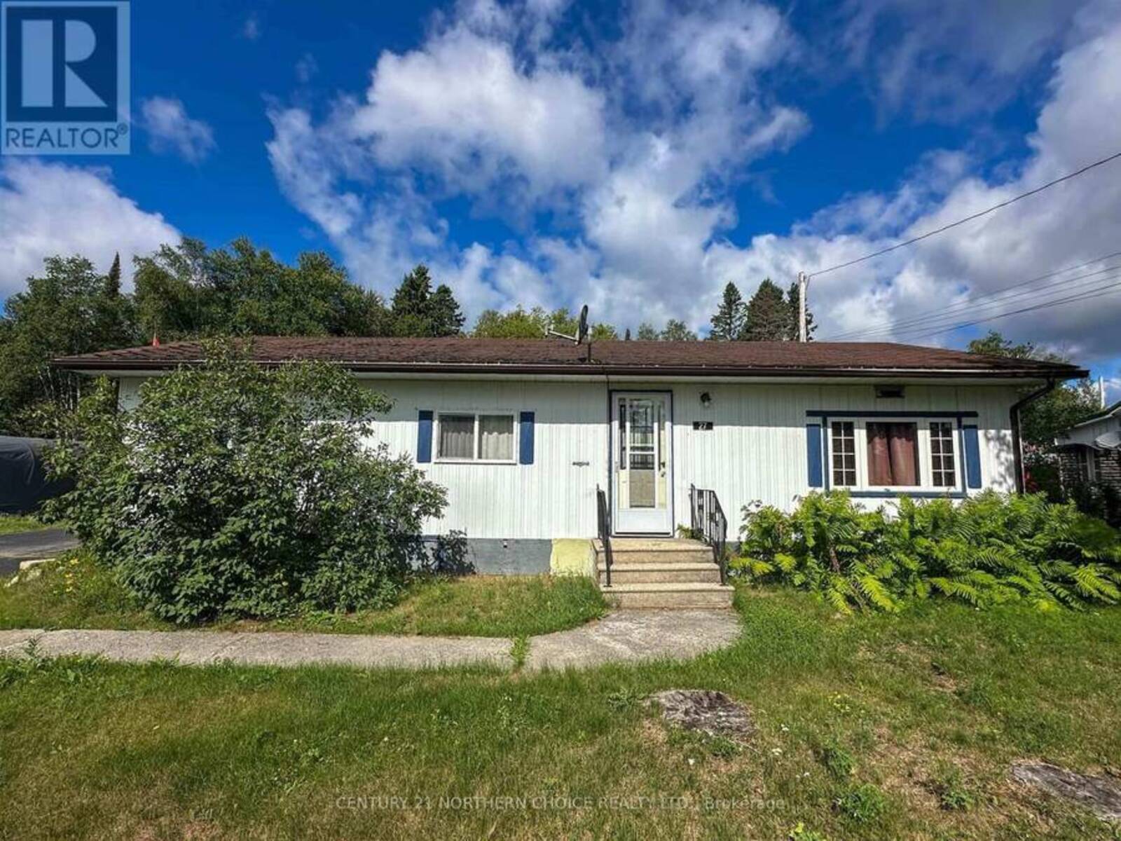 27 ASPEN STREET, Ear Falls, Ontario P0V 1T0