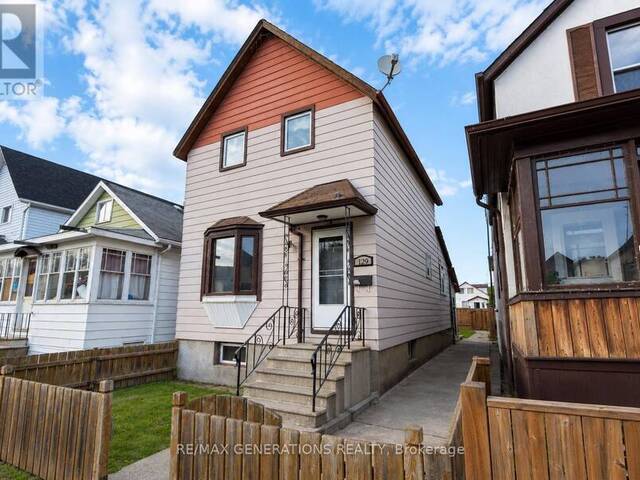 129 HERON STREET Thunder Bay Ontario, P7C 2M2 - 3 Bedrooms Home For Sale