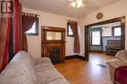 42 Gordon AVE | Thunder Bay Ontario | Slide Image Five