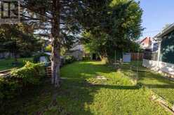201 Cumming ST | Thunder Bay Ontario | Slide Image Eleven