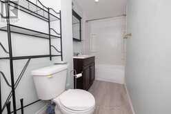 201 CUMMING STREET | Thunder Bay Ontario | Slide Image Six