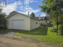 531 Empire Ave. | Thunder Bay Ontario | Slide Image Two