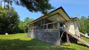 2 MOORE BAY | Sioux Narrows-Nestor Falls Ontario | Slide Image Three