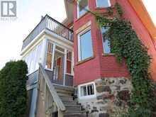 4 Crown ST | Thunder Bay Ontario | Slide Image Three