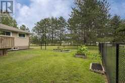 2312 Rosslyn RD | Thunder Bay Ontario | Slide Image Eleven