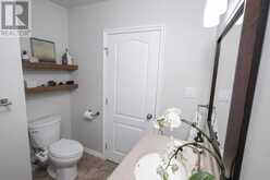 2312 Rosslyn RD | Thunder Bay Ontario | Slide Image Thirty-seven