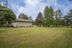 2312 Rosslyn RD | Thunder Bay Ontario | Slide Image Nine