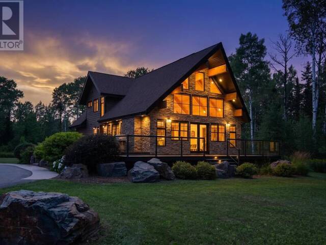 6065 Loch Lomond Road Thunder Bay Ontario, P7J 1E7 - Property For Sale