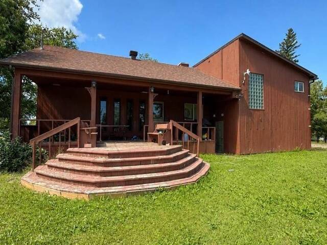 109-111 HILLCREST ROAD Greenstone Ontario, P0T 2A0 - 3 Bedrooms Home For Sale