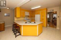 935 Crawford PL | Thunder Bay Ontario | Slide Image Eleven