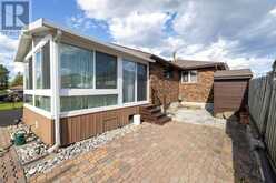 935 Crawford PL | Thunder Bay Ontario | Slide Image Five