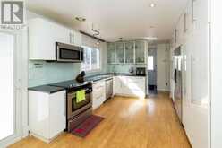 637 Redwood AVE W | Thunder Bay Ontario | Slide Image Six