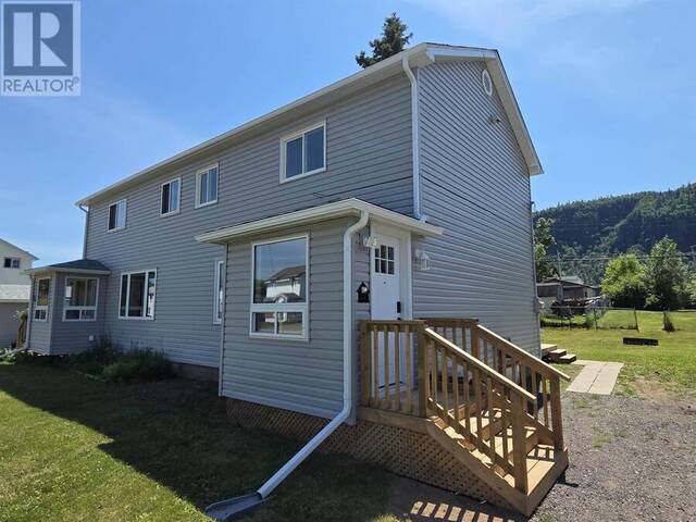 78 Timmins ST Thunder Bay Ontario, P0T 2P0 - 2 Bedrooms Home For Sale