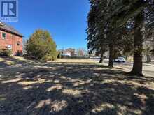 372 PT Red River RD | Thunder Bay Ontario | Slide Image One