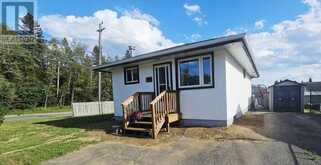 295 Cowan ST | Thunder Bay Ontario | Slide Image One