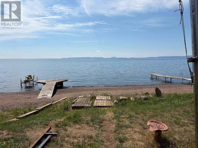 641 Pebbly Beach Road Thunder Bay Ontario, P7A 0X6 - Property For Sale