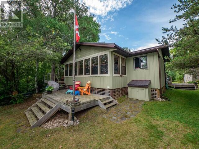 KR1222 pt 1 Loon Bay RD|south Shore Black Sturgeon Kenora Ontario, P9N 3W8 - 3 Bedrooms Waterfront Home For sale