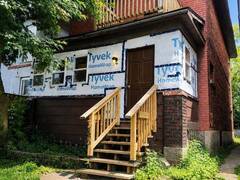 345 Syndicate AVE N Thunder Bay Ontario, P7C 3W4