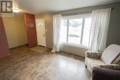 537 Churchill Drive West | Thunder Bay Ontario | Slide Image Two