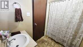 476 Parkwood ST | Thunder Bay Ontario | Slide Image Eleven