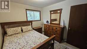476 Parkwood ST | Thunder Bay Ontario | Slide Image Seven