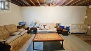 476 Parkwood ST | Thunder Bay Ontario | Slide Image Thirteen