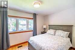 637 Hyde Park AVE | Thunder Bay Ontario | Slide Image Eleven