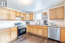 75 Ontario ST | Thunder Bay Ontario | Slide Image Fifteen