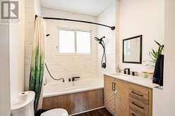 75 Ontario ST | Thunder Bay Ontario | Slide Image Eight