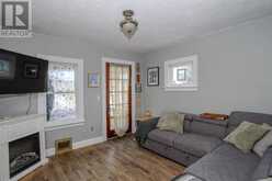 319 Lillian ST | Thunder Bay Ontario | Slide Image Six