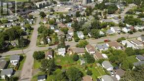 73 EMPRESS AVE N | Thunder Bay Ontario | Slide Image Forty