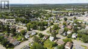 73 EMPRESS AVE N | Thunder Bay Ontario | Slide Image Thirty-nine