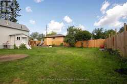 73 EMPRESS AVE N | Thunder Bay Ontario | Slide Image Ten