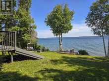 2427 Scott DR | Thunder Bay Ontario | Slide Image Thirteen