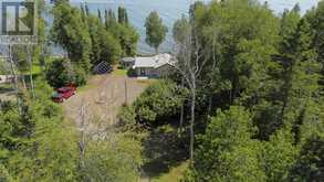 2427 Scott DR | Thunder Bay Ontario | Slide Image Three