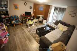 711 RIDGEWAY STREET E | Thunder Bay Ontario | Slide Image Ten