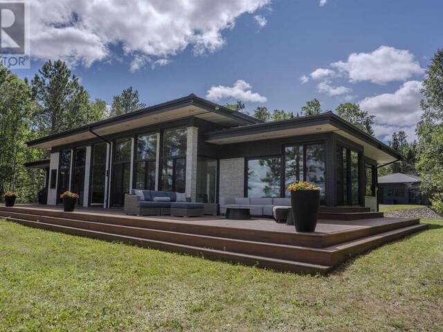 PCL 9-1 SEC SM319; LT 9 PL SM319 Atikokan Ontario, P0T 1C0 - 6 Bedrooms Waterfront Home For sale