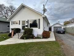 628 Second ST E Fort Frances Ontario, P9A 1N5