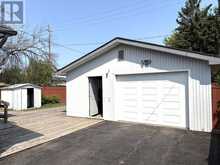 1213 Mary Street W | Thunder Bay Ontario | Slide Image Thirteen