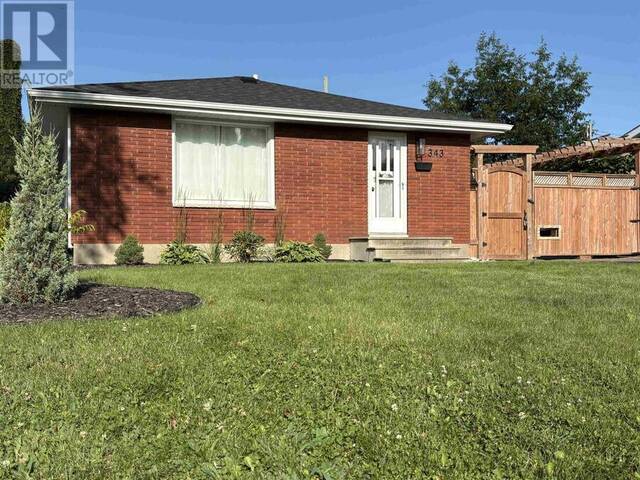 343 Sillesdale CRES Thunder Bay Ontario, P7C 1S9 - 2 Bedrooms Home For Sale